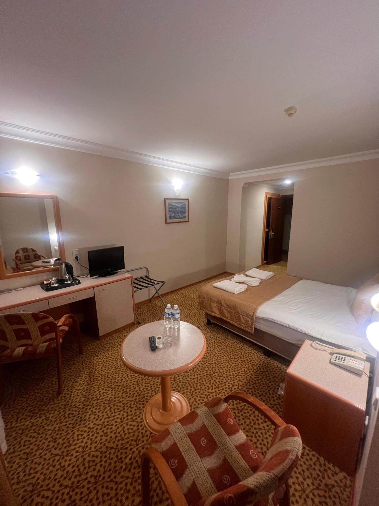 Sefa Hotel 1 Corlu Zewnętrze zdjęcie